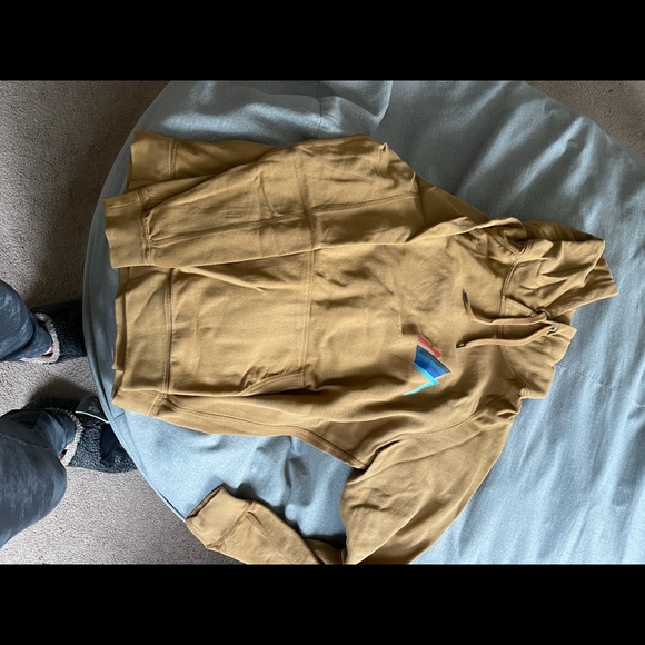 sweatshirt - Picture 4 of 4